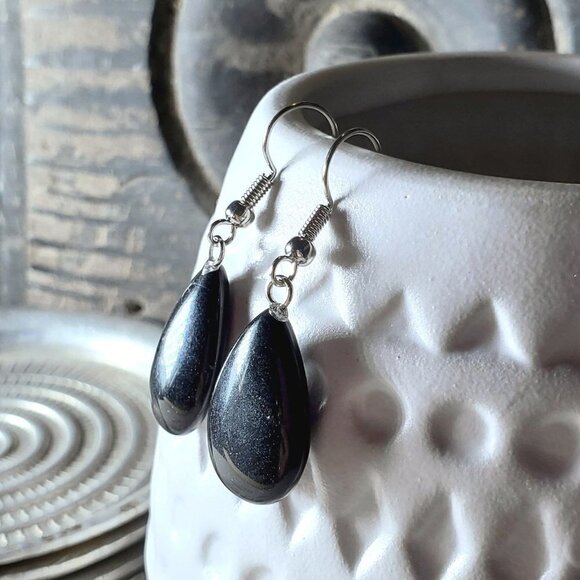 Onyx Gemstone Puffed Teardrop Handcrafted Black Silver Dangle Earrings - Picture 2 of 6